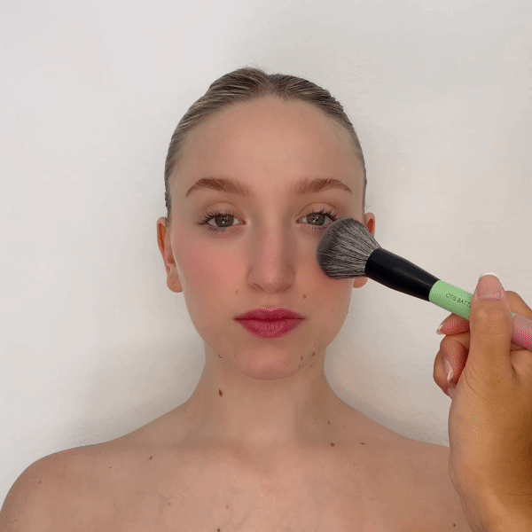 Powder Brush By Otis Batterbee in Verde Green. Vegan Powder Brush.