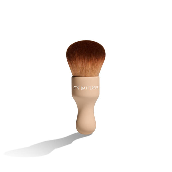 Best Kabuki Makeup Brush by Otis Batterbee, made for dusting bronzer and powder products.