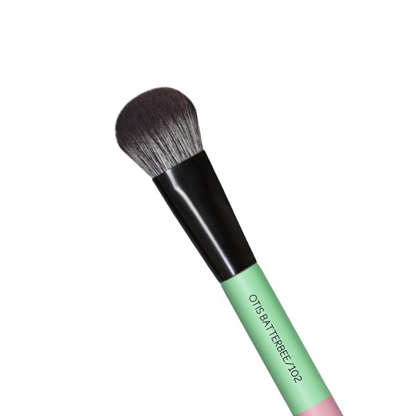 Blusher Makeup Brush in Verde Green Print Handle