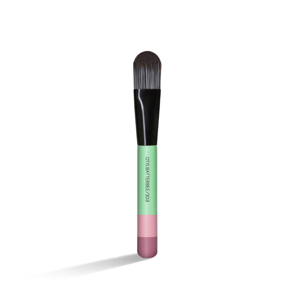High quality foundation brush with luxury bristles. Luxury Foundation Brush by Otis Batterbee.