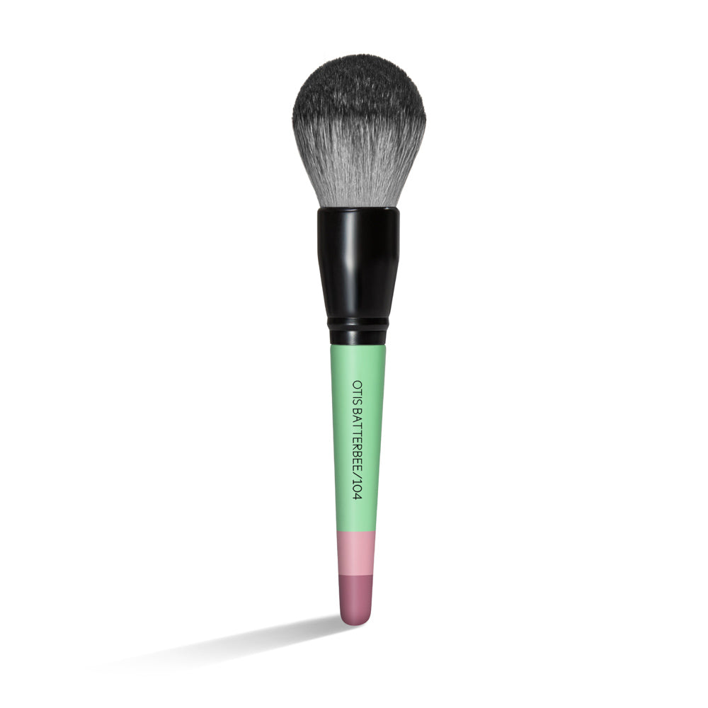 Kabuki powder makeup brush. Perfect powder makeup brush.
